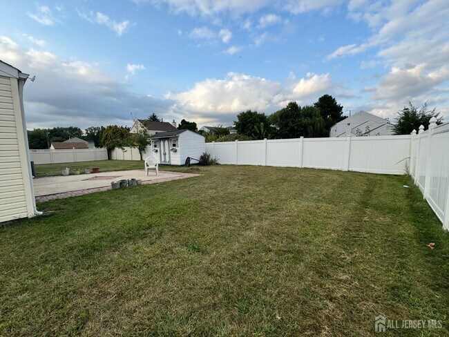 Photo - 69 Sagamore Ave S