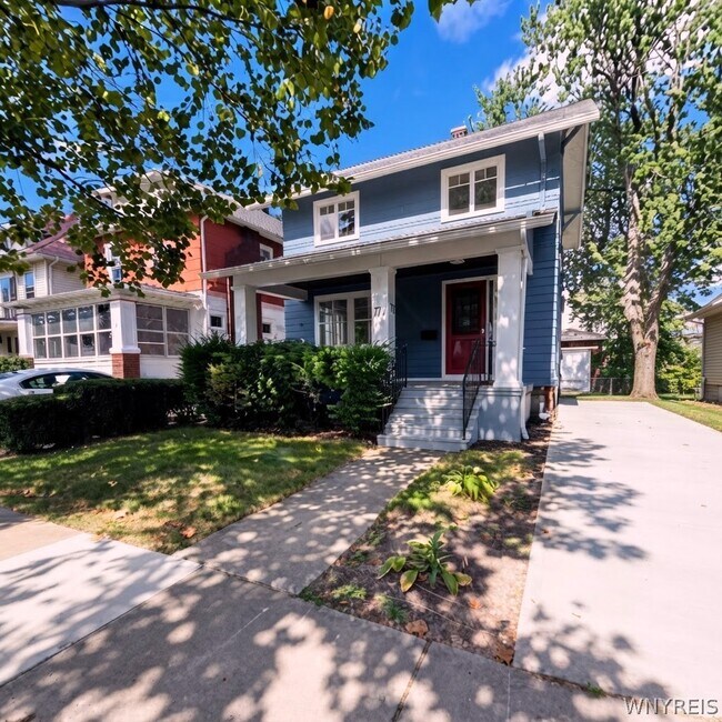 75 W Hazeltine Ave