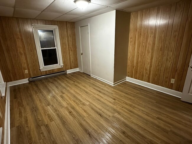 Photo - 408 S Queen St