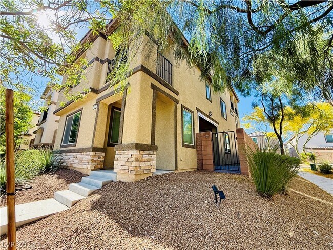 Photo - 3041 Savella Ave