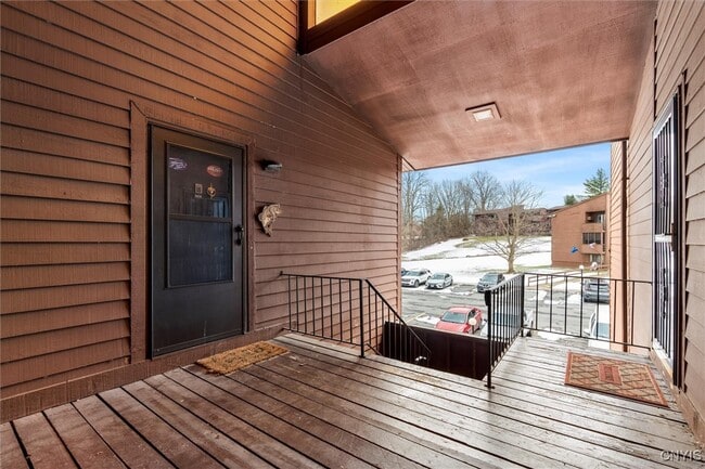 Photo - 328 Village Blvd N