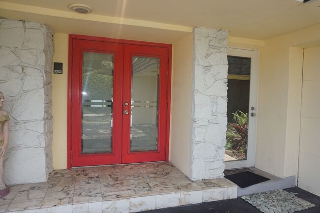 Building Photo - 4511 King Palm Dr Rental