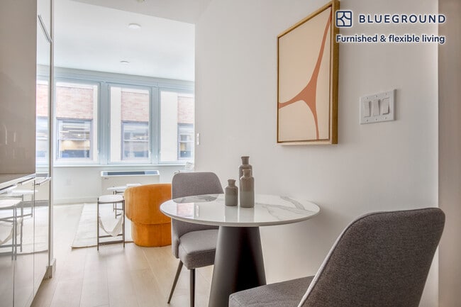20 Broad St Unit SI FL17-ID983
