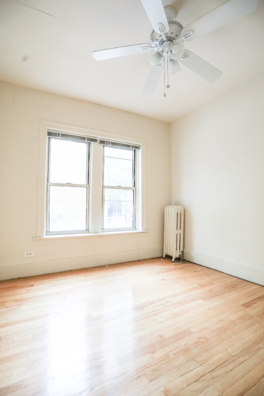 Photo - 1100 W Roscoe St Unit 4