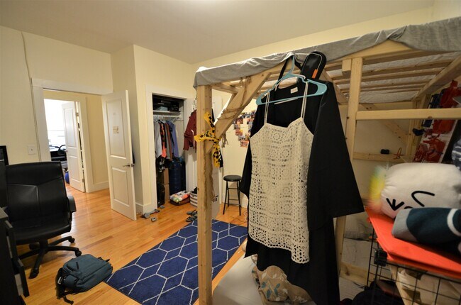 Photo - 33 Brookline St Unit 3