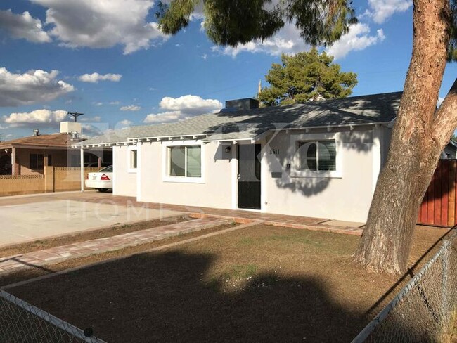 Photo - 8511 N 31st Ave House