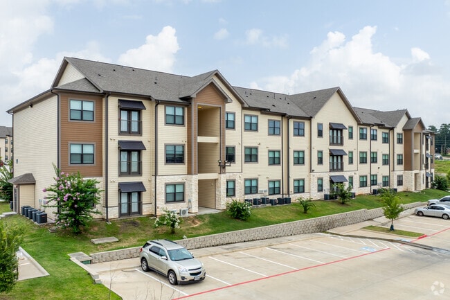 Building Photo - Haven at M Rental
