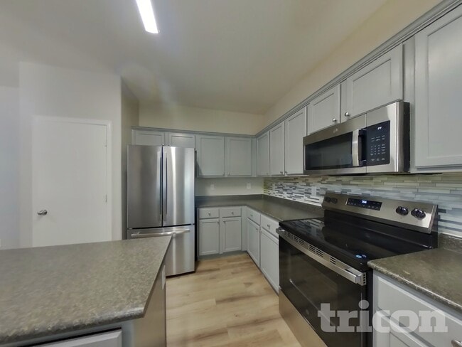 Photo - 3812 S 54th Glen