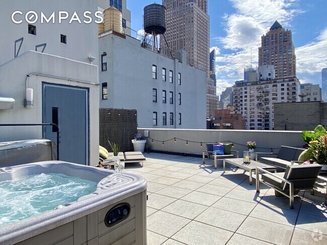 Building Photo - 350 W 53rd St Rental