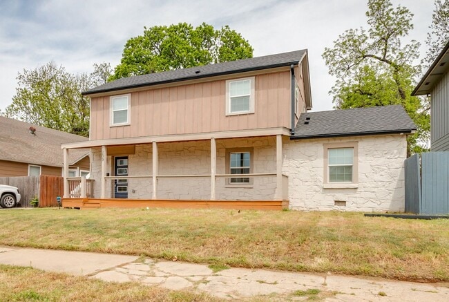 Photo - Stunning remodel in the heart of Classen Ten-Penn