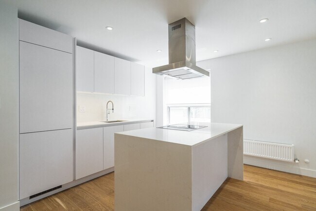 Photo - 111 Lawton Blvd Unit 112