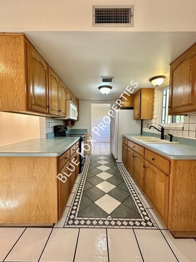 Photo - 8825 E Old Spanish Trail
