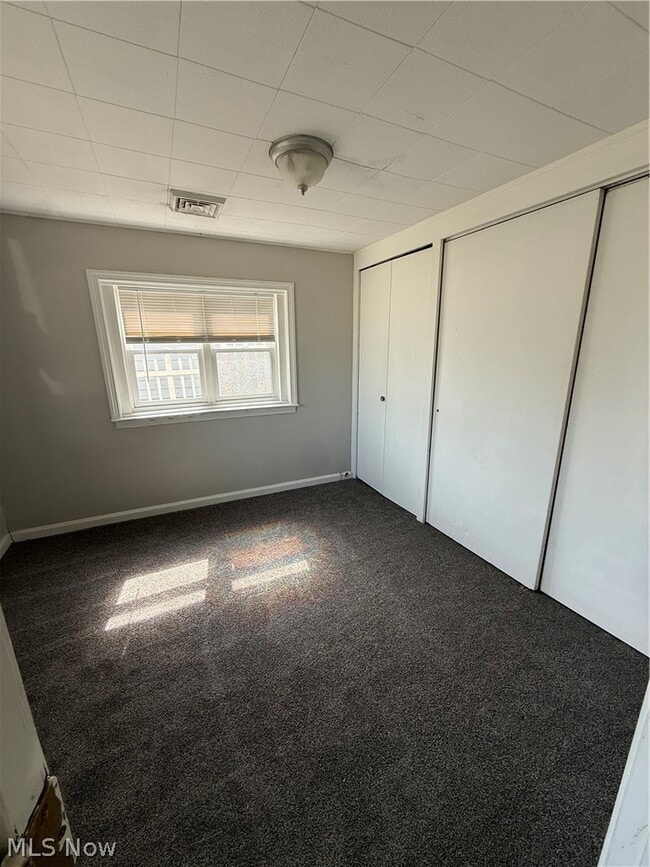Photo - 1818 Schiller Ave