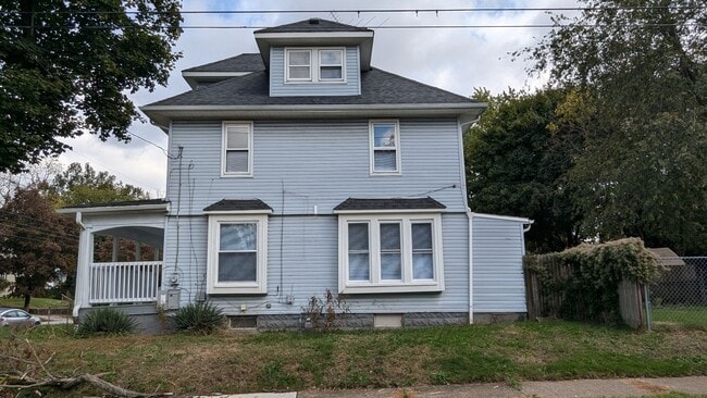 Photo - Agape Rentals, LLC (766 Hazel St) Unidad 1