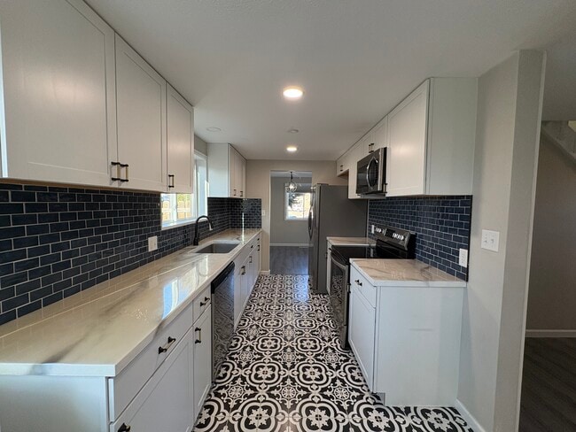 Photo - 2435 Piros Dr