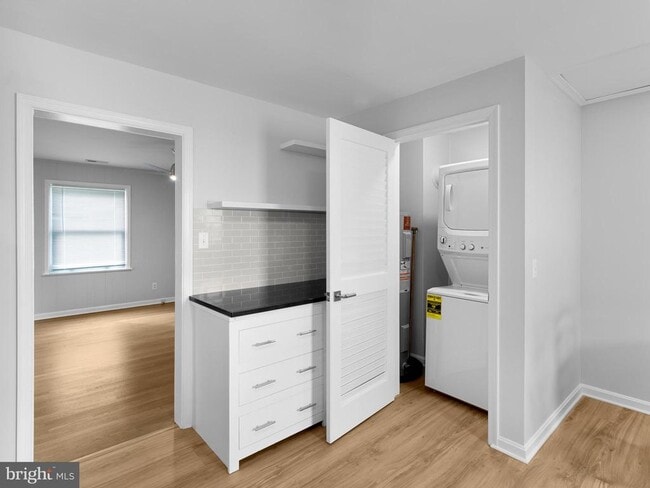 Photo - 701 Goldsborough St