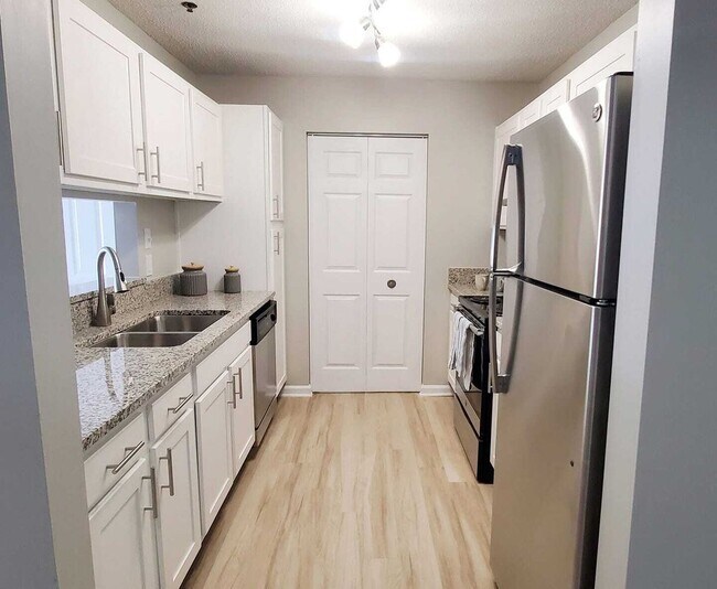 Photo - Summerfield Apartments