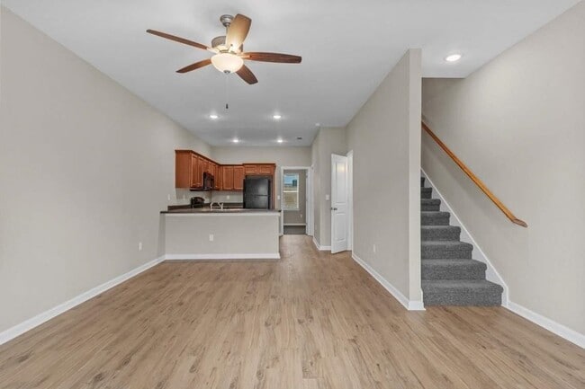 Photo - 2243 Del Carmel Way