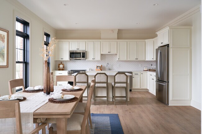 Photo - Hanford Commons