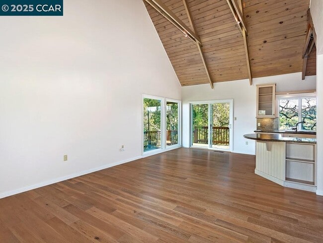 Photo - 99 Longridge Rd