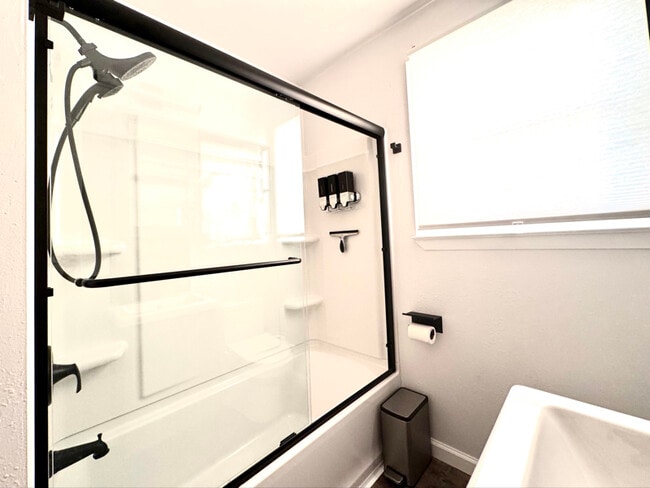 Photo - 1804 28th Ave N