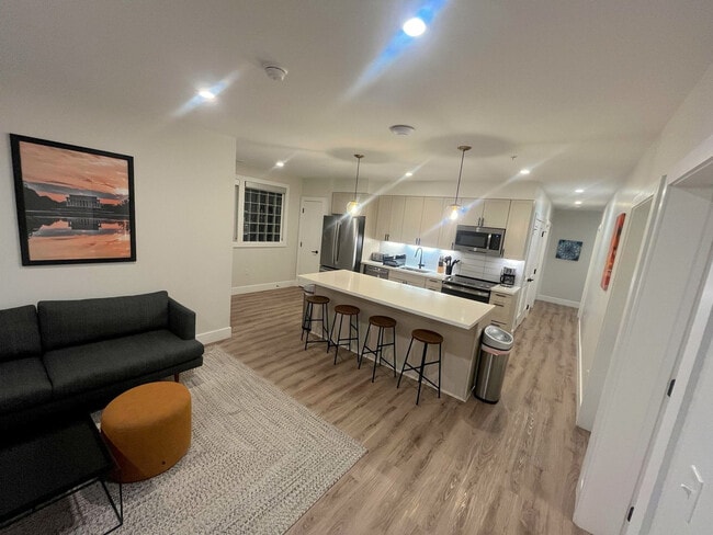 Photo - 225 Vine St NW Unidad ID1355766P