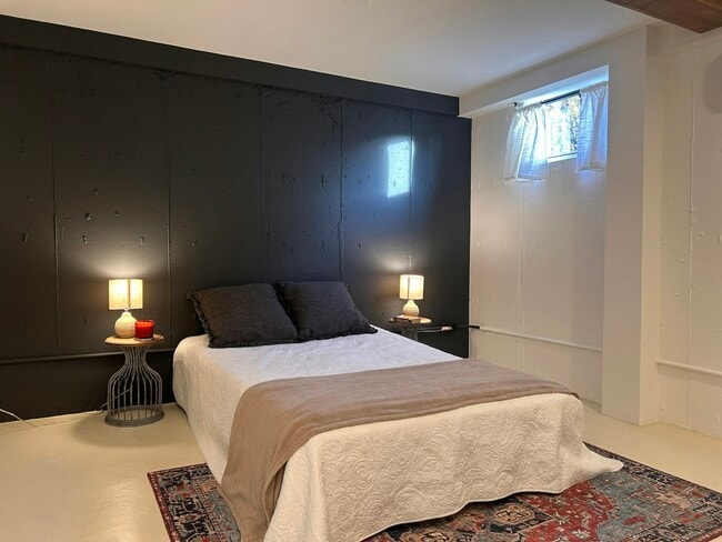 Photo - 315 E 4775 S