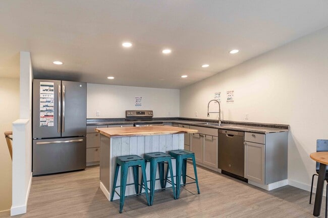 Photo - 314 S Asbury St Unit 314 S Asbury St. - #5