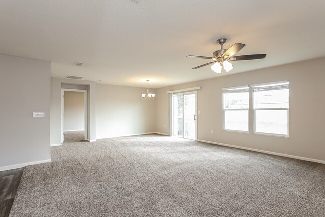 Photo - 6780 Sandle Dr