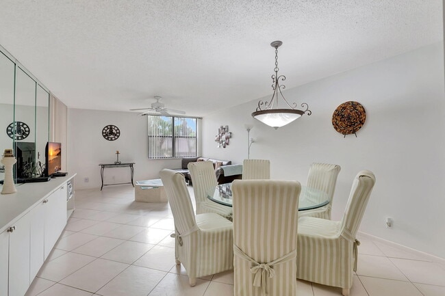 Photo - 600 Egret Cir Unit 7204