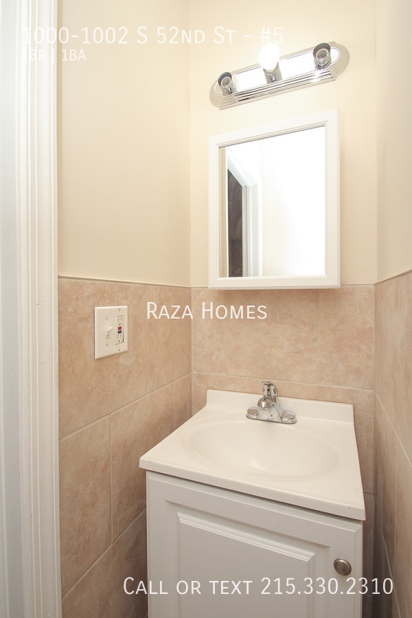 Photo - 1000-1002 S 52nd St-#5 Unit #5