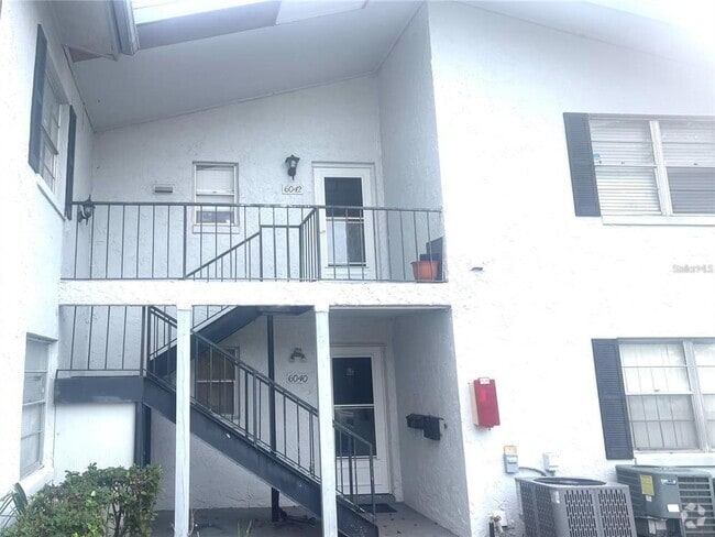 Building Photo - 6042 Amberly Ave Unit F55 Rental