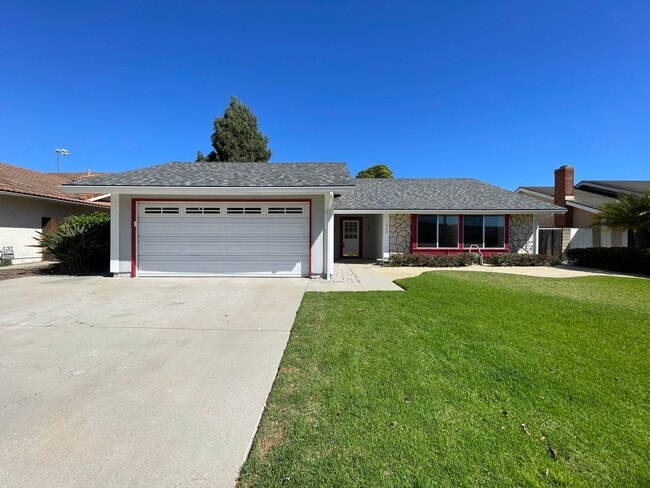 Building Photo - Recently Remodeled 4 Bedroom 2 Bath Single...