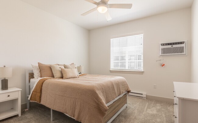 Tidewater Apartments | Primary Bedroom
