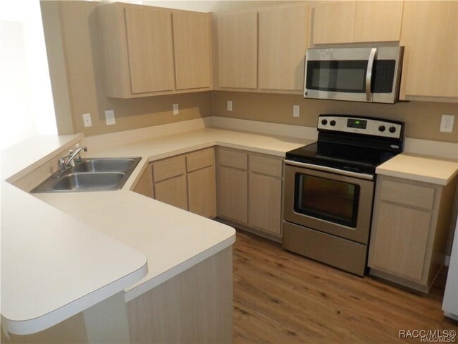 Photo - 2981 W Gifford Ln