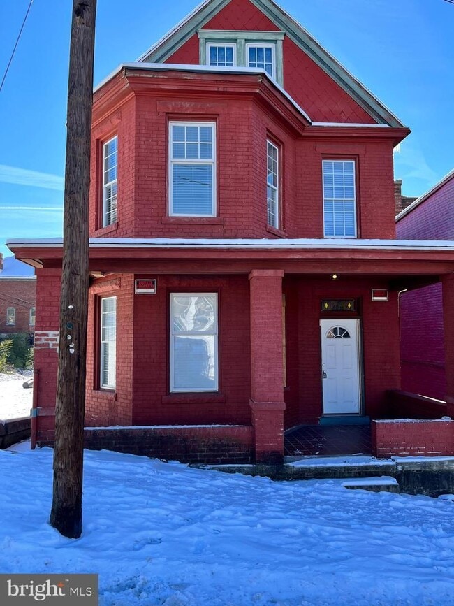 Photo - 225 Baltimore St