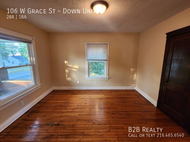 Photo - 106 W Grace St Unidad Down