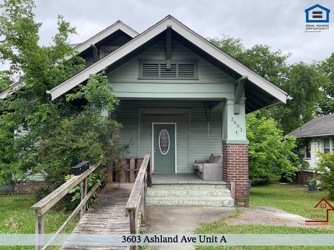 Photo - 3603 Ashland Ave Unit A