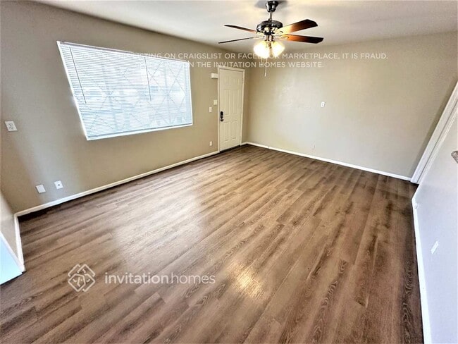 Photo - 111 E McKinley St