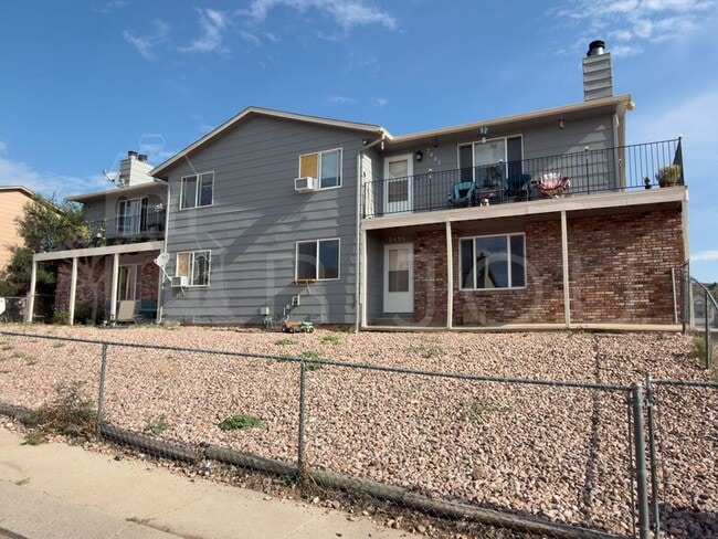 Photo - 2405 Split Rock Dr