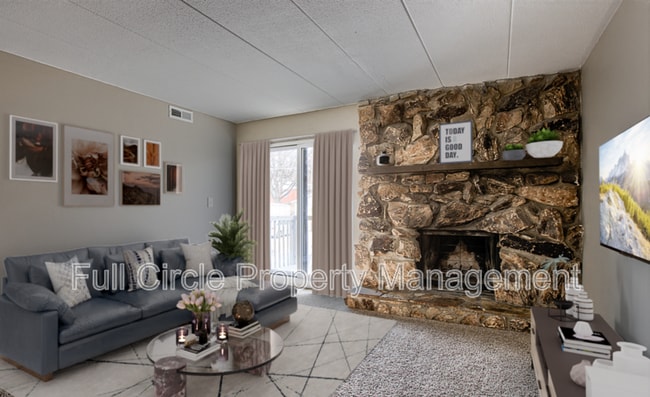 Photo - 1640 N 56th St