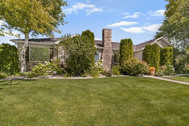 Photo - 1253 Arrow Point Ln