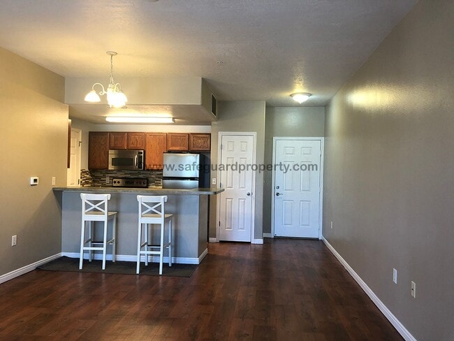 Photo - Fabulous 2 Bedroom Condo in Sandy