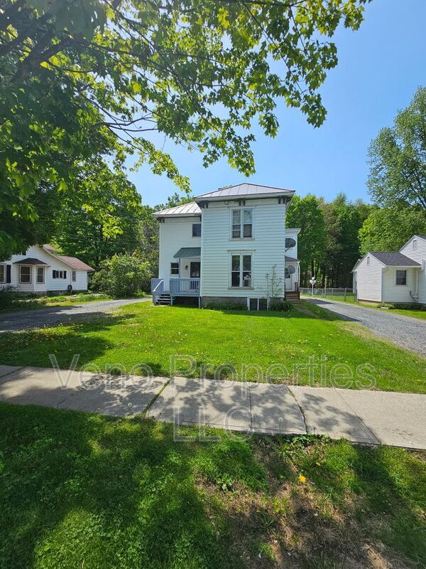 Building Photo - 17-19 Avenue A.
