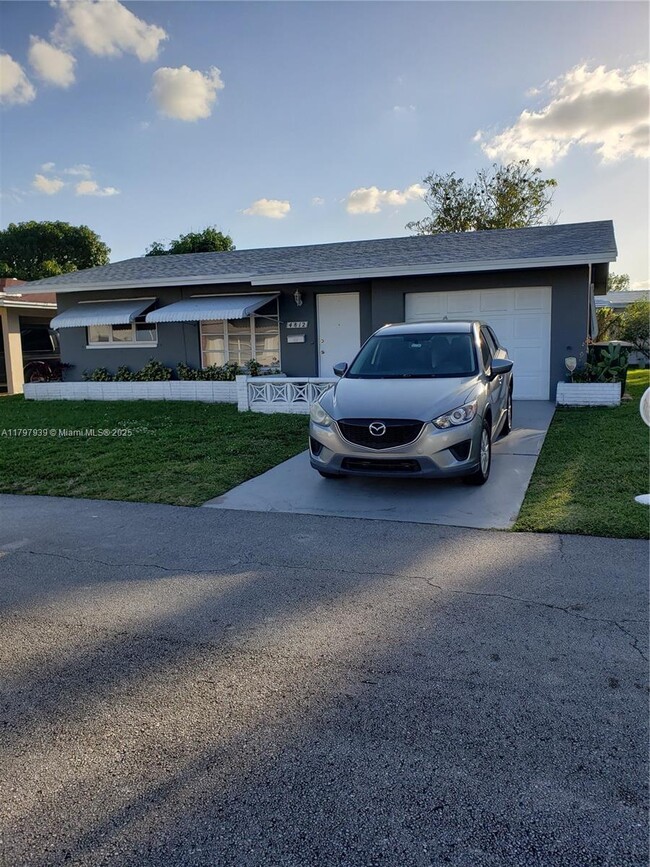 Photo - 4812 NW 49th Pl House