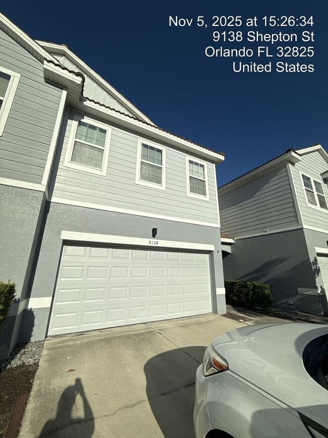 Photo - Beautiful Spacious 3 bed 2.5 bath Home in ...