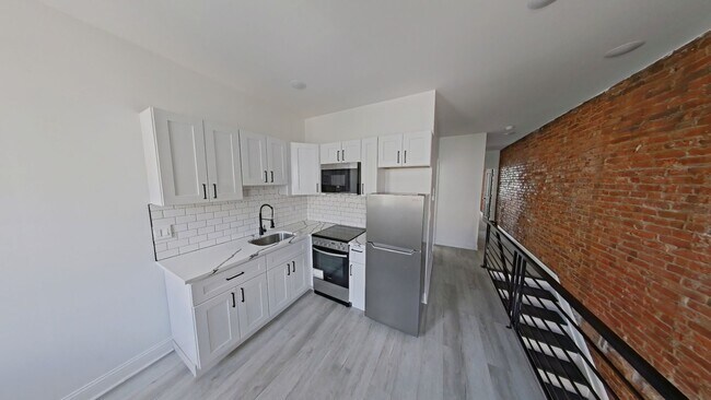 Photo - 3510 N Mascher St Unit Apt B