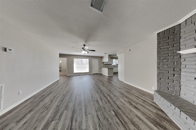 Photo - 9615 Orangevale Dr