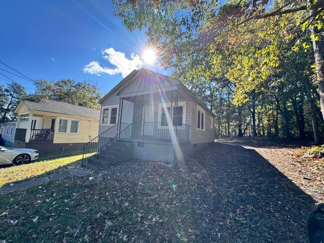 (PAINTING / CLEANING - to still be complet... - (PAINTING / CLEANING - to still be complet...