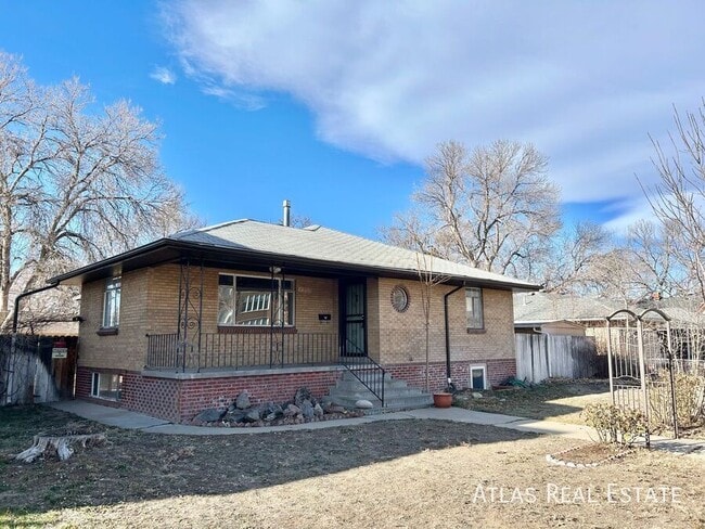 Photo - 2353 S Sherman St Unit A